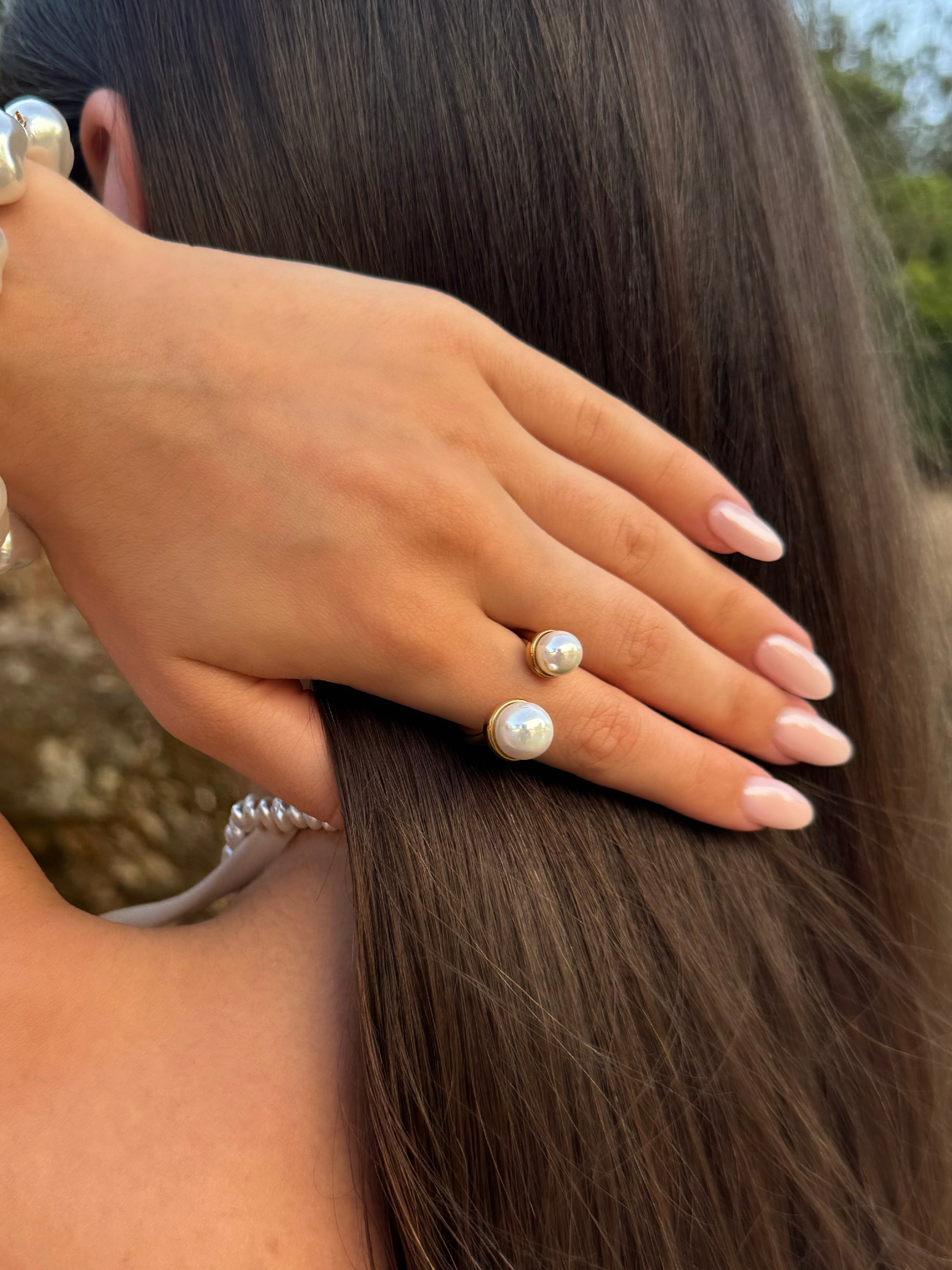 Ring mit Doppelperlen – Zeitlose Eleganz für deinen Look