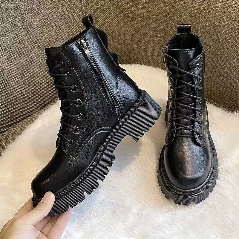 Vera - Klassische Damenstiefel aus Leder