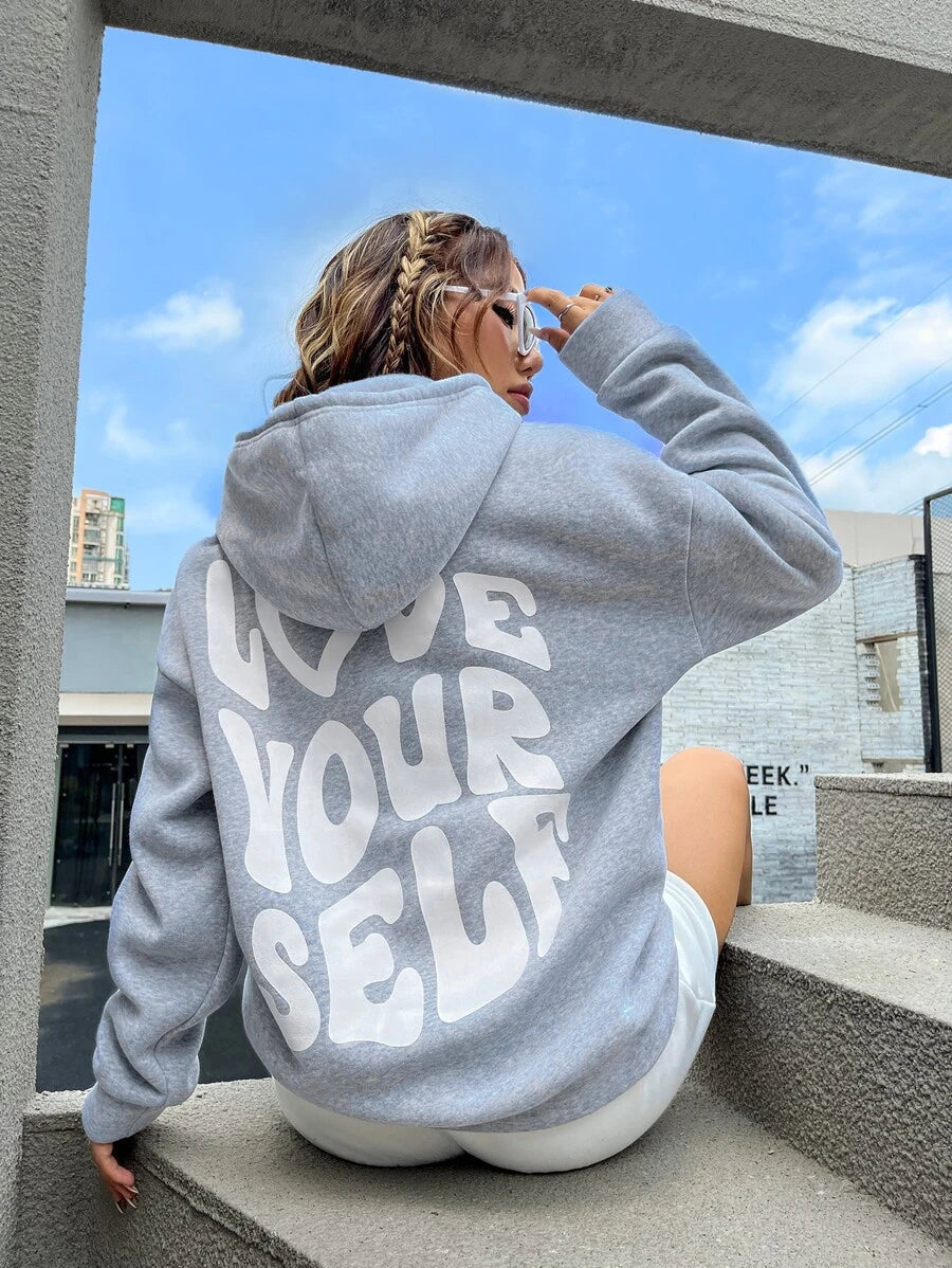 Aurora - Streetwear Winter Statement-Hoodie für Damen
