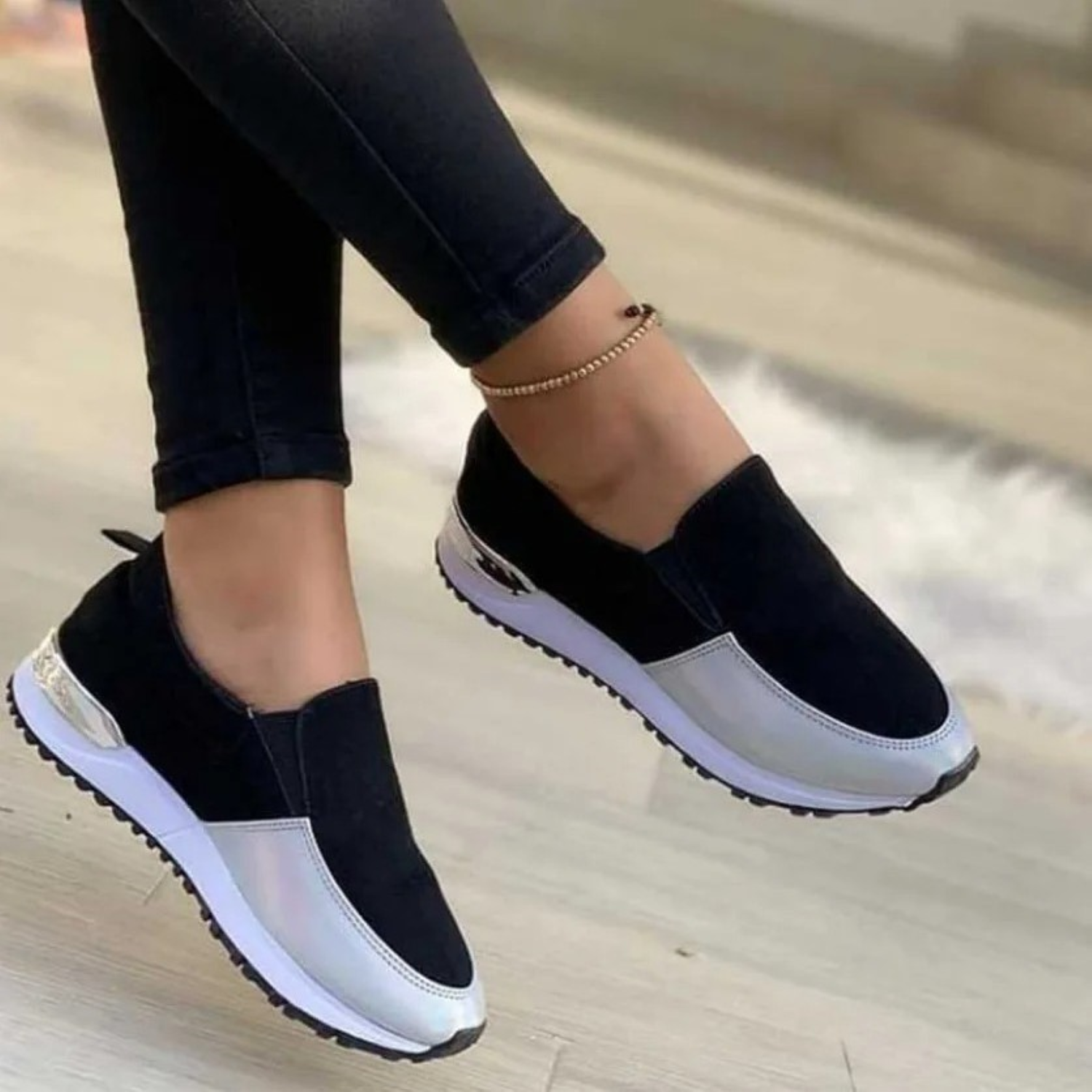 Nica – vulkanisierte Damen-Loafer aus Wildleder mit Reißverschlussdetail