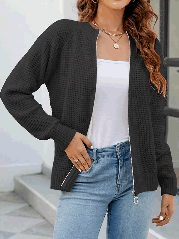 Nora | Klassische Langarm -Strickjacke für Frauen mit Reißverschluss