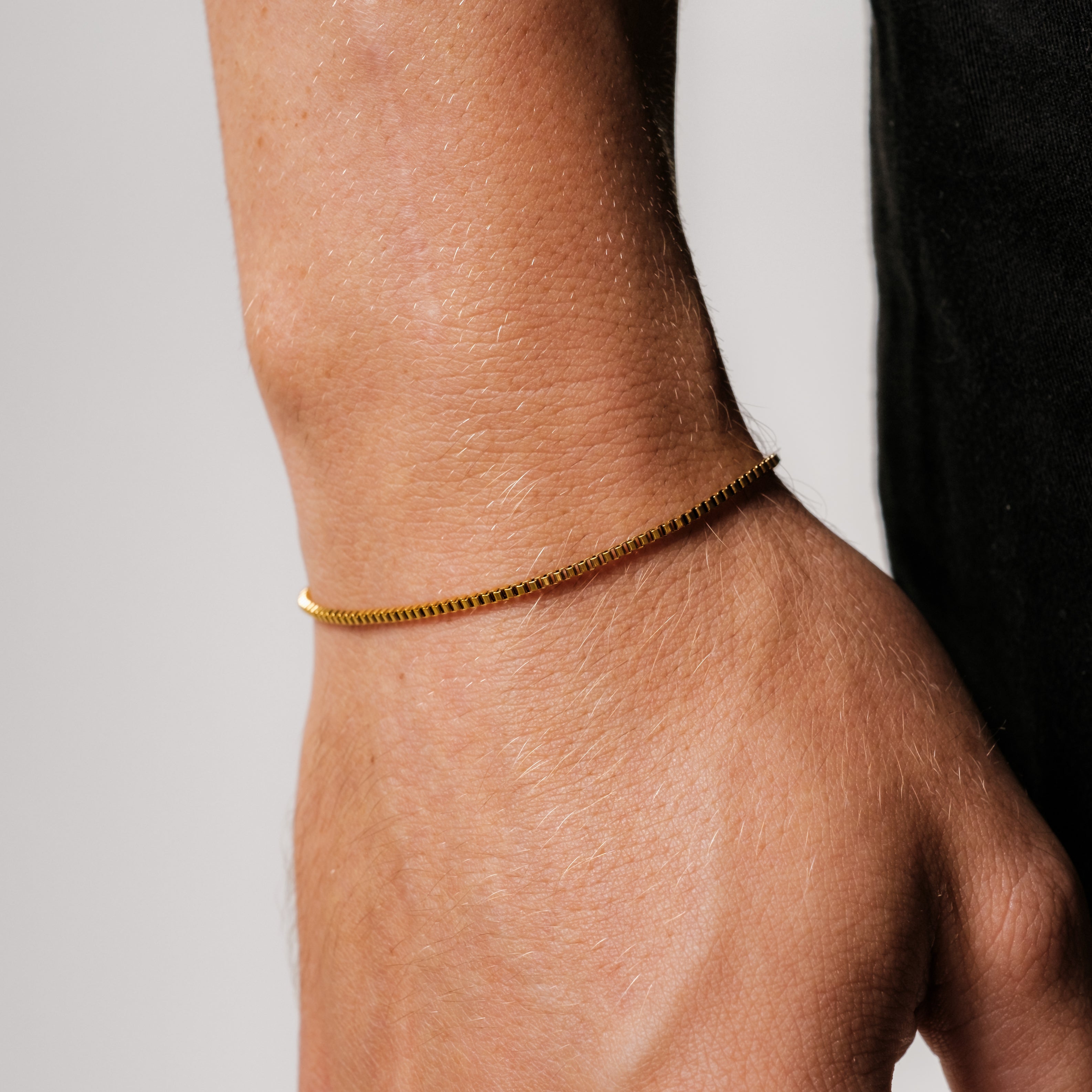 Box Bracelet (Gold)