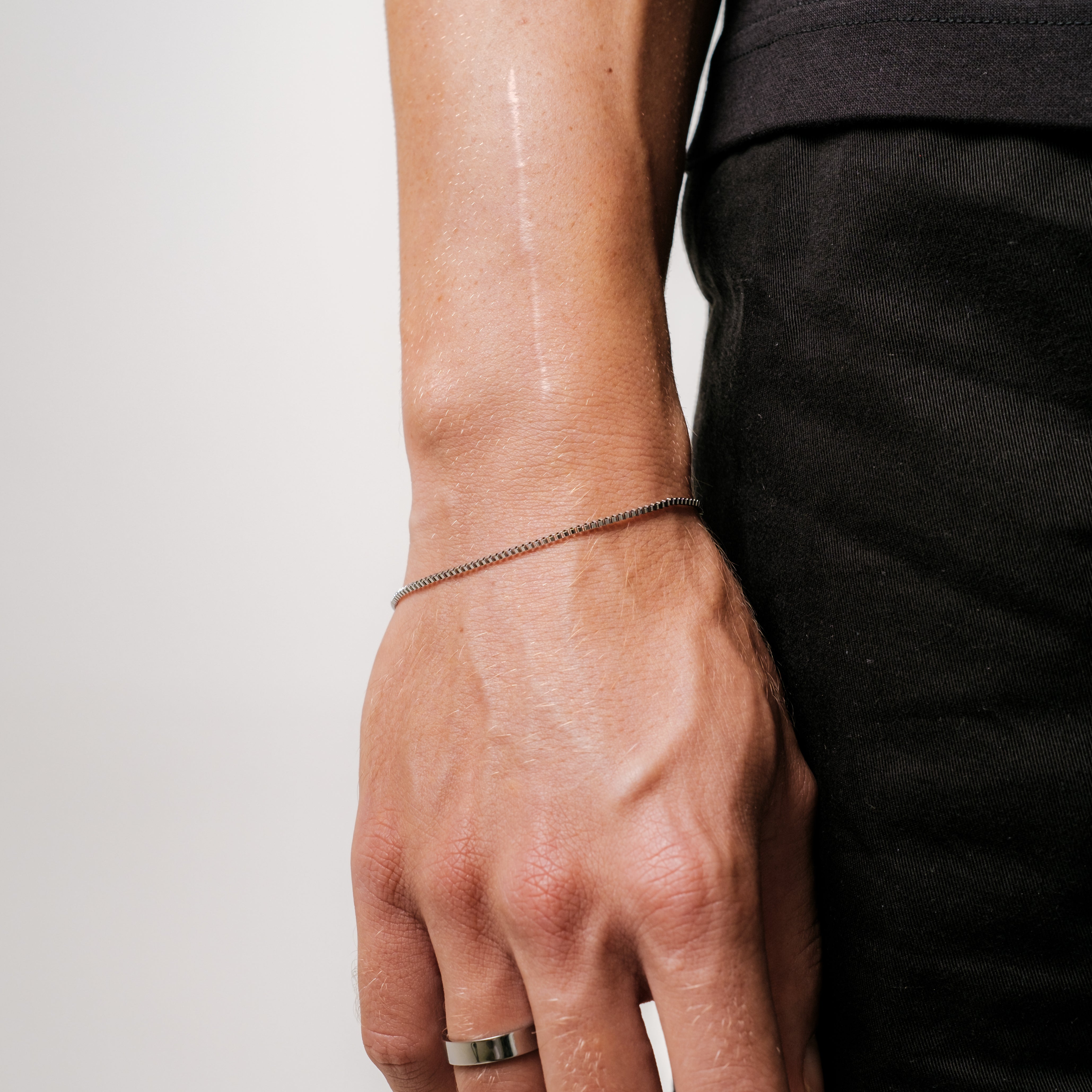 Box Bracelet (Silver)