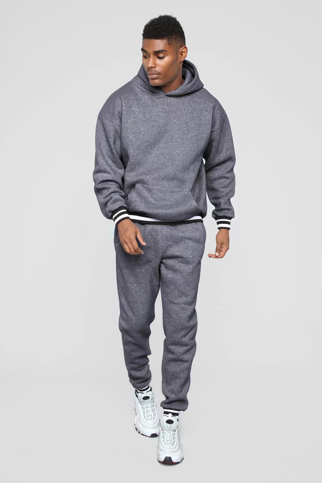 Pierce - Stylischer Herren-Pullover und Hosen-Set