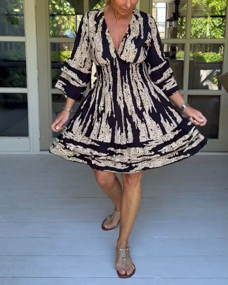 Heidi - Elegantes Schmal Geschnittenes Kleid