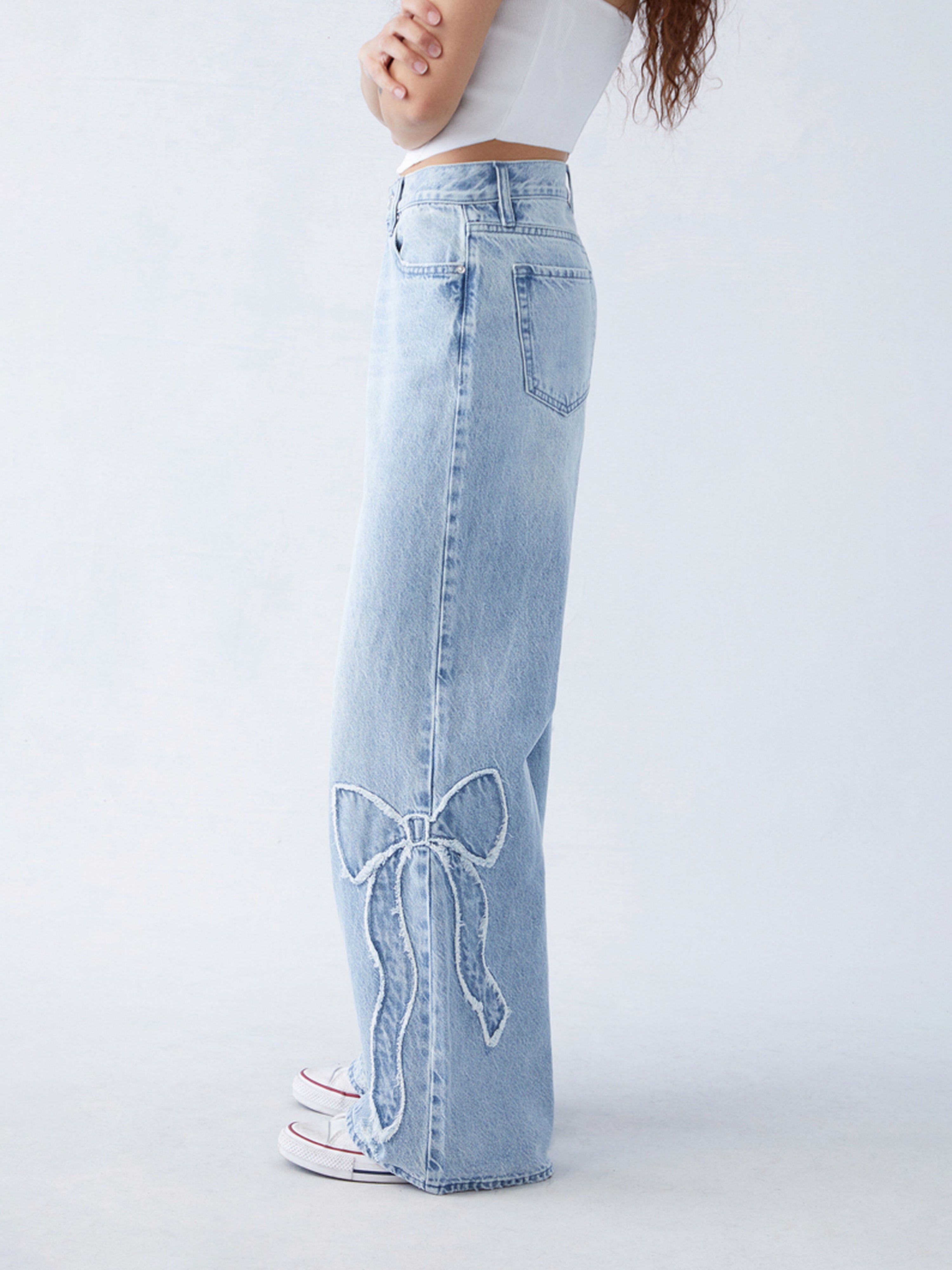 Weite Jeans mit Schleifendetail | High-Waist | Trendiger Look