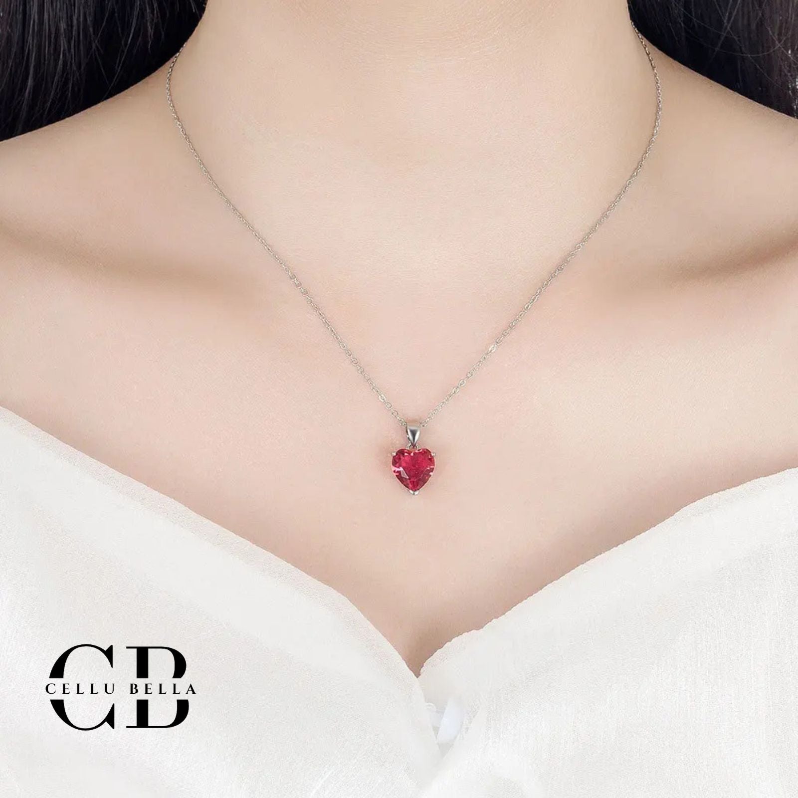 Aveline-Herzschmuck-Set: Klassische Eleganz mit himmlischem Glanz