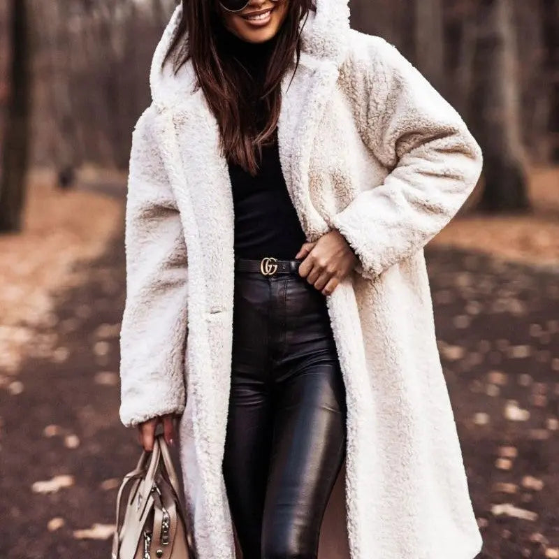 Mia Modische Plüschjacke für Damen