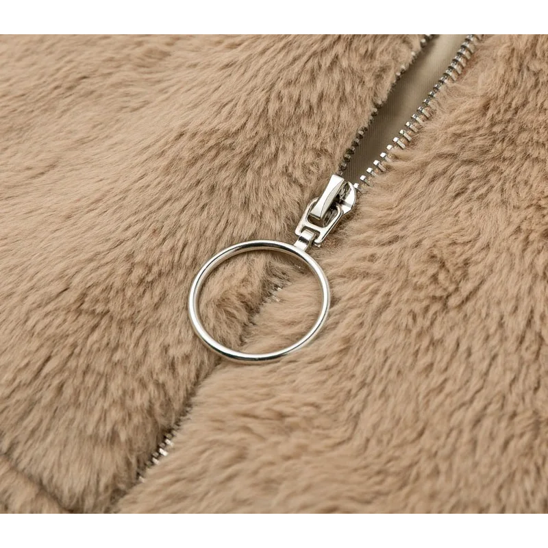 Carola | Stylische Teddy Fleece Jacke für Damen - Warme Kurzjacke mit hohem Kragen