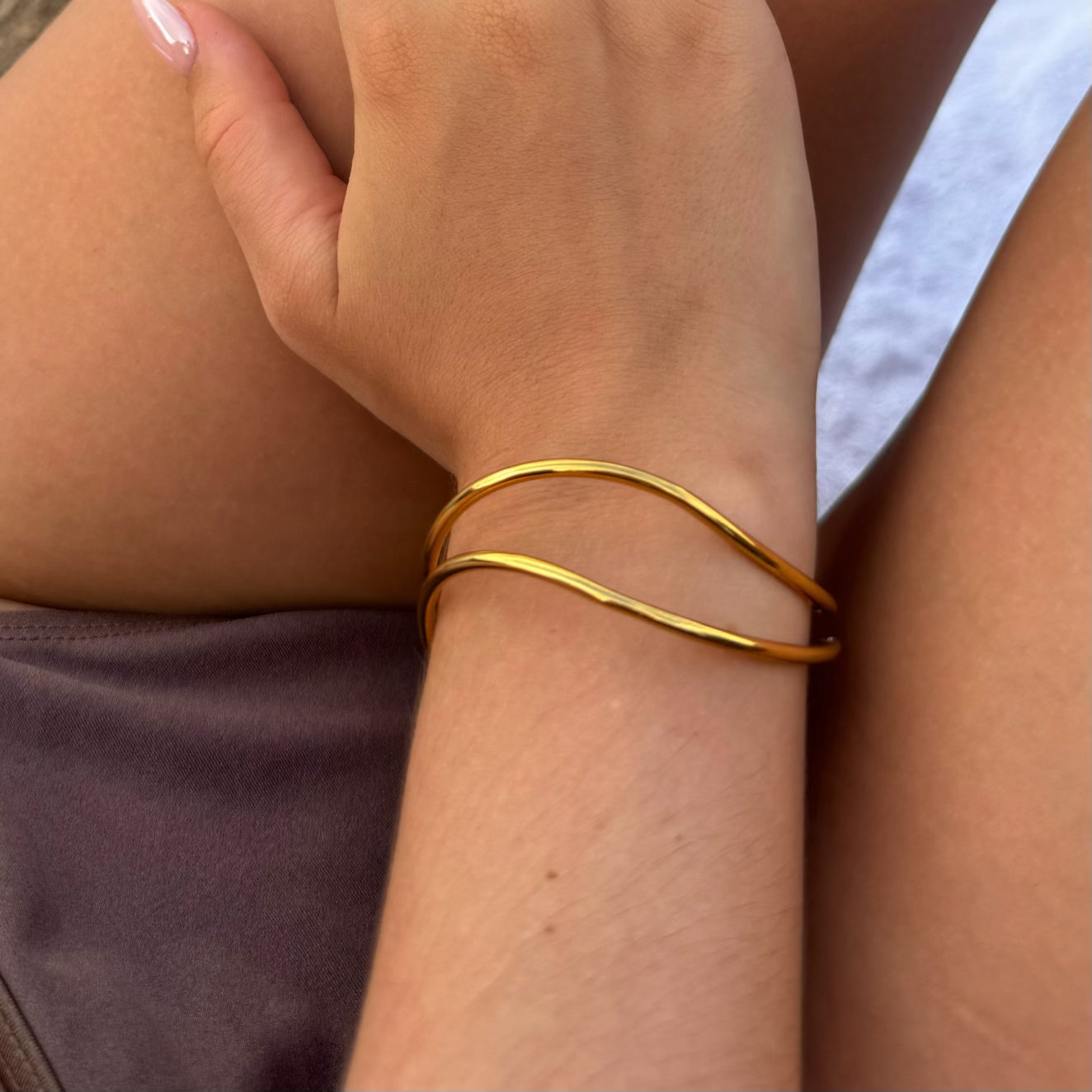 Goldenes Doppelreihiges Armband – Stilvolle Eleganz für jeden Anlass