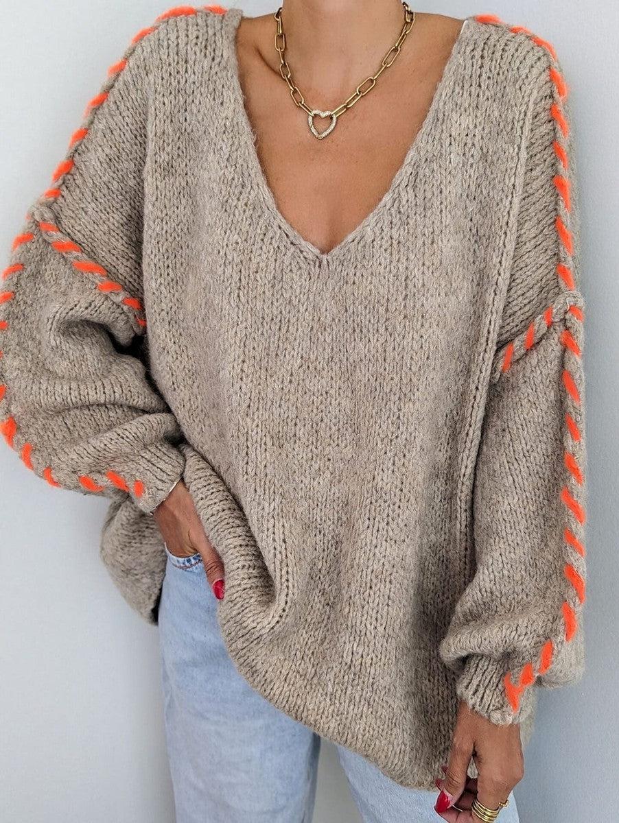 Langärmeliger Pullover mit V-Ausschnitt und Baggy-Print
