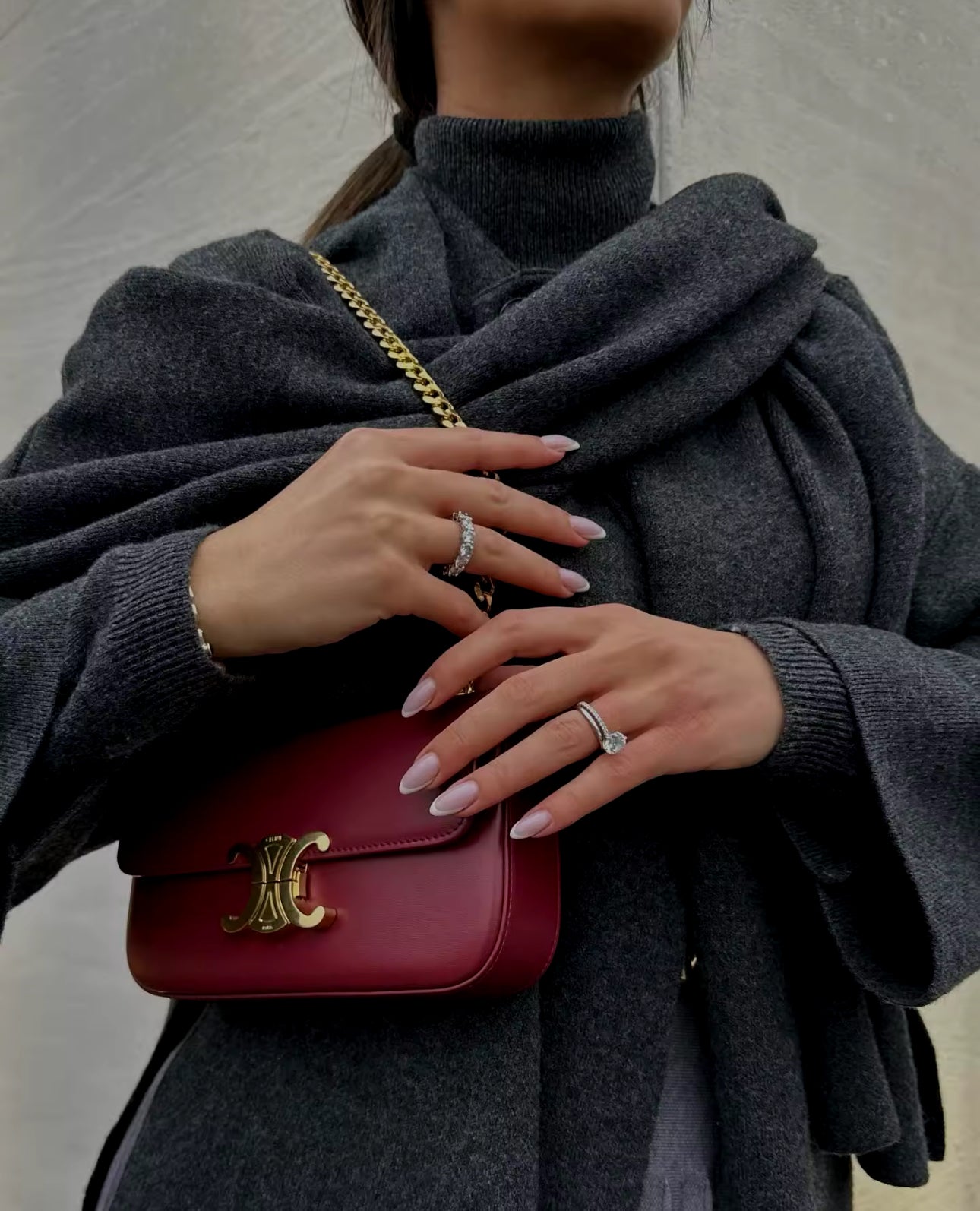Alma | Elegante Schalweste für Damen