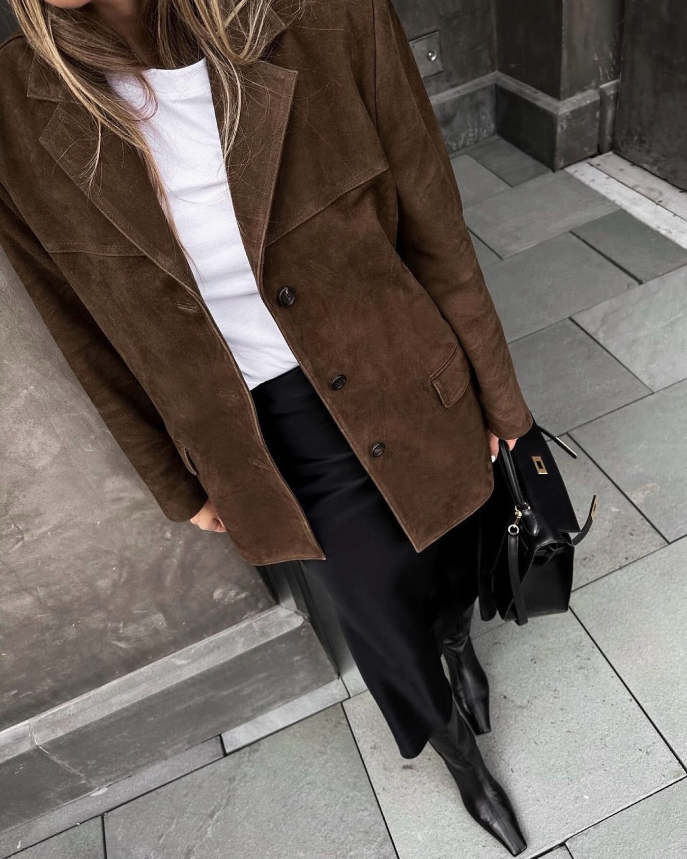 Eleganter und moderner Damen-Blazer aus Wildlederoptik