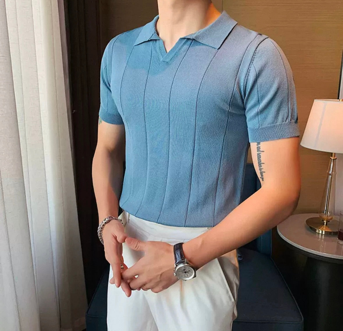 Herren Poloshirt – Weiß, Feine Streifen, Atmungsaktiv & Elegant für Freizeit & Business