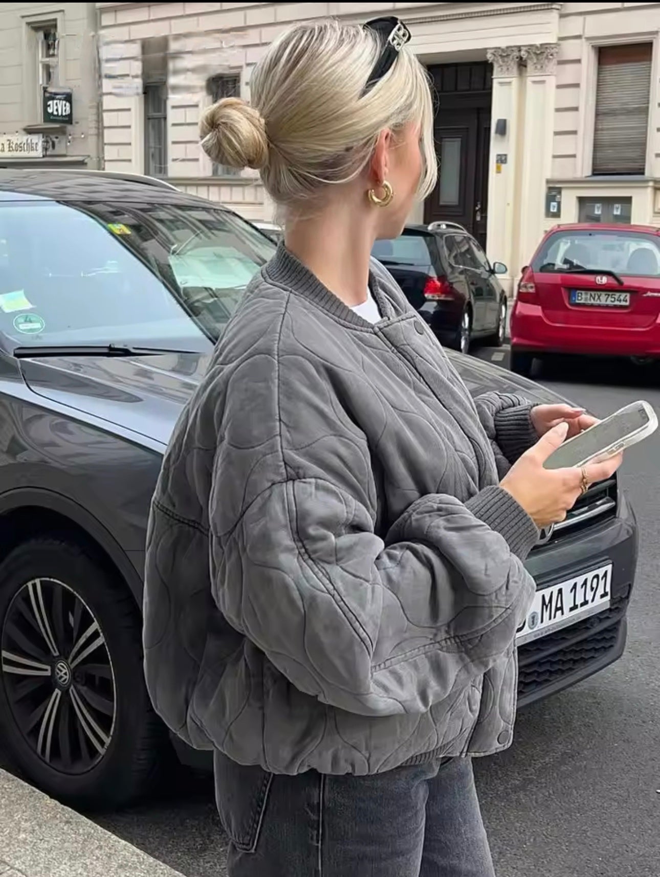 Karola - Übergroße gesteppte Bomberjacke für Damen