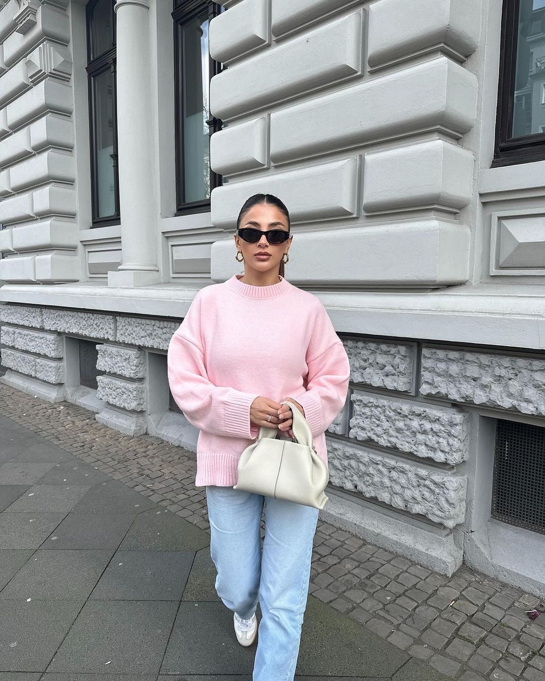Nikola | Gemütlicher Oversized-Pinker Pullover für Damen