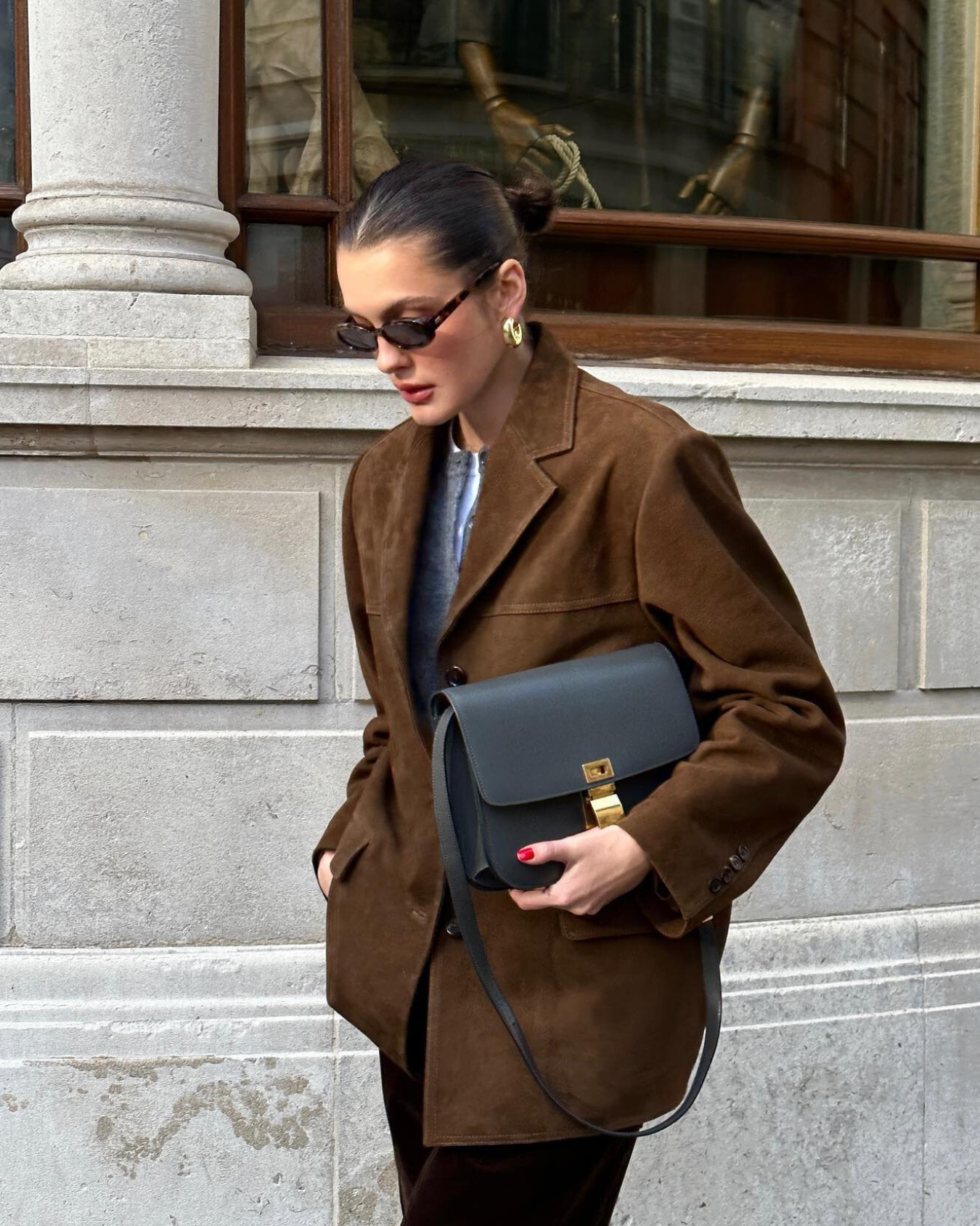 Eleganter und moderner Damen-Blazer aus Wildlederoptik