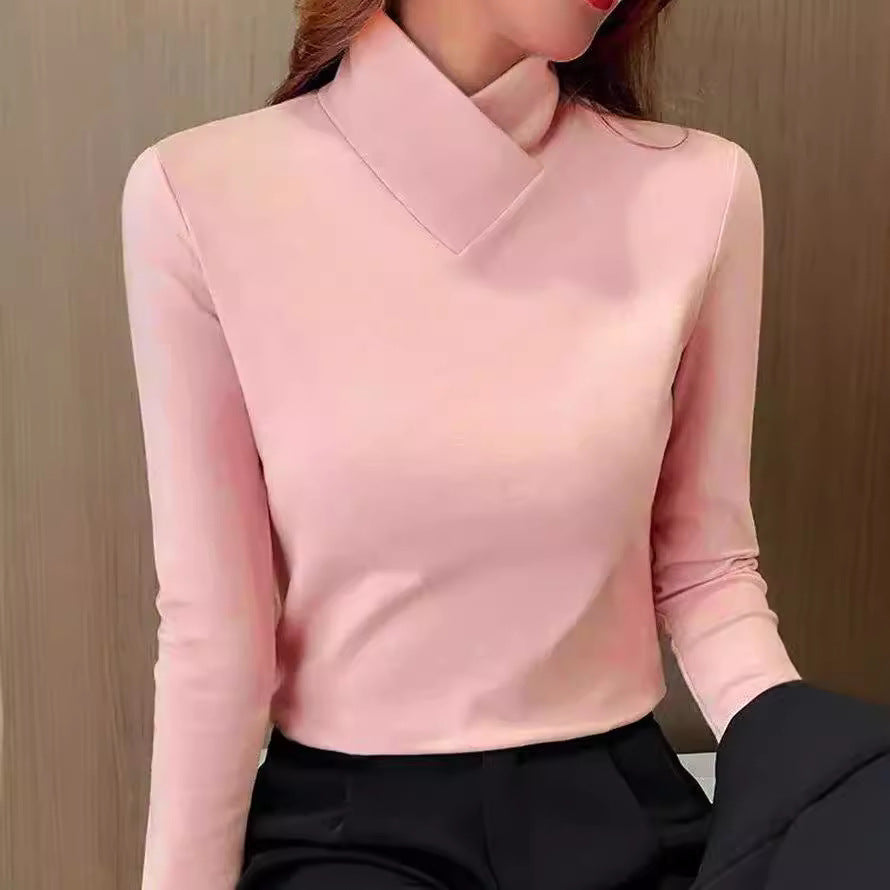 Klassischer Rollkragenpullover mit schmaler Passform für Frauen