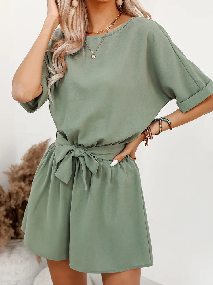 Jaya - Gürtel-Jumpsuit mit Rundhalsausschnitt