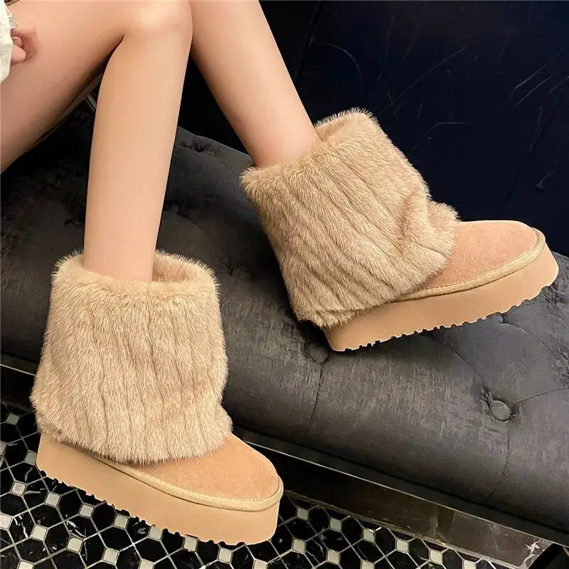 Chila | Klassische Samtstiefel