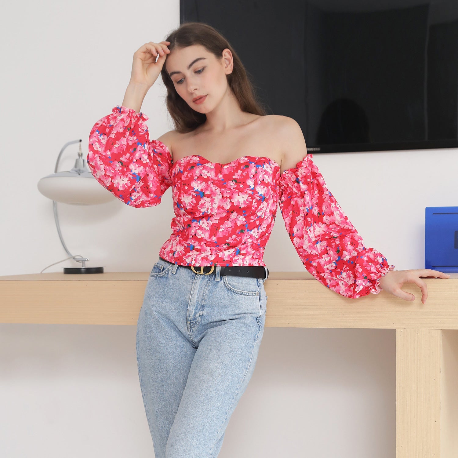 Lara | Florale Bluse mit Trägern