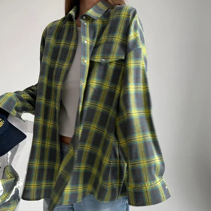 Florentine | Übergroße karierte Damenbluse | Vintage-Stil und Komfort