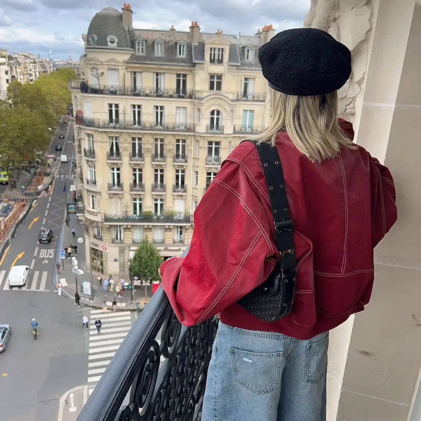 Carmen | Rote Oversized Lederjacke für Damen
