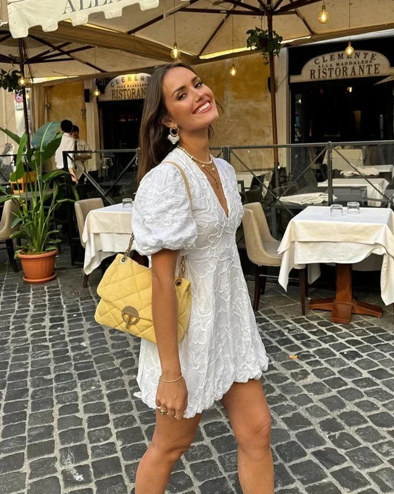 Bonafita Imara | Elegantes italienisches Kleid für die moderne Frau
