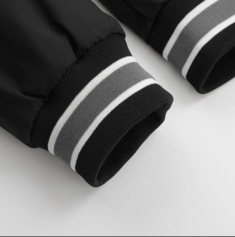 Yannick – trendige Jacke mit kapuze