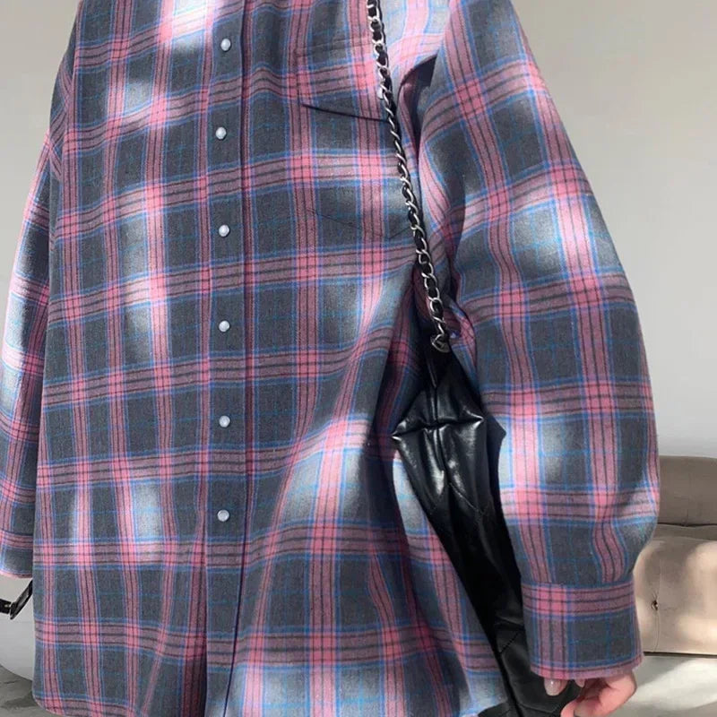 Florentine | Übergroße karierte Damenbluse | Vintage-Stil und Komfort