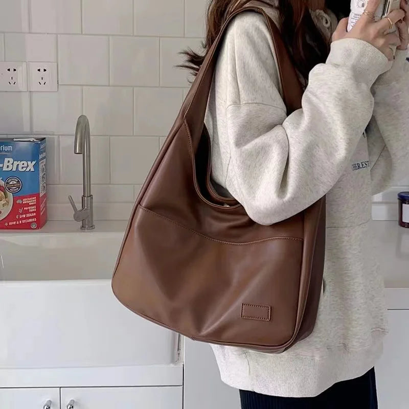 Damen Vintage Leder Umhängetasche mit Reißverschluss | Handtasche Ledertasche - Schwarz/Weiß/Braun