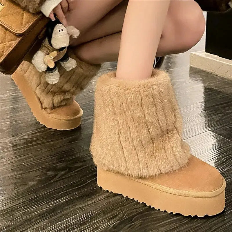 Chila | Klassische Samtstiefel