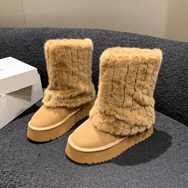 Chila | Klassische Samtstiefel