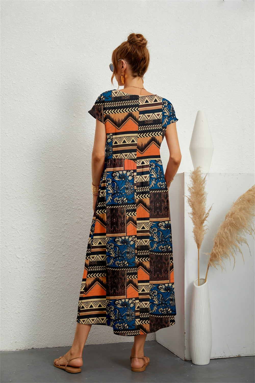 Bonafita Valeia - Elegantes Sommerkleid für Stil und Komfort
