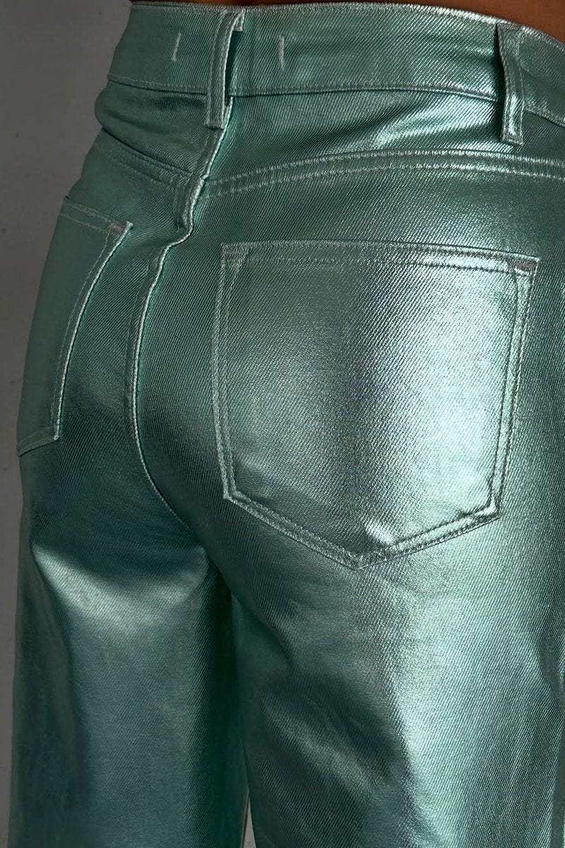 Weite Metallic-Hose | Glänzender Look | Modisches Statement