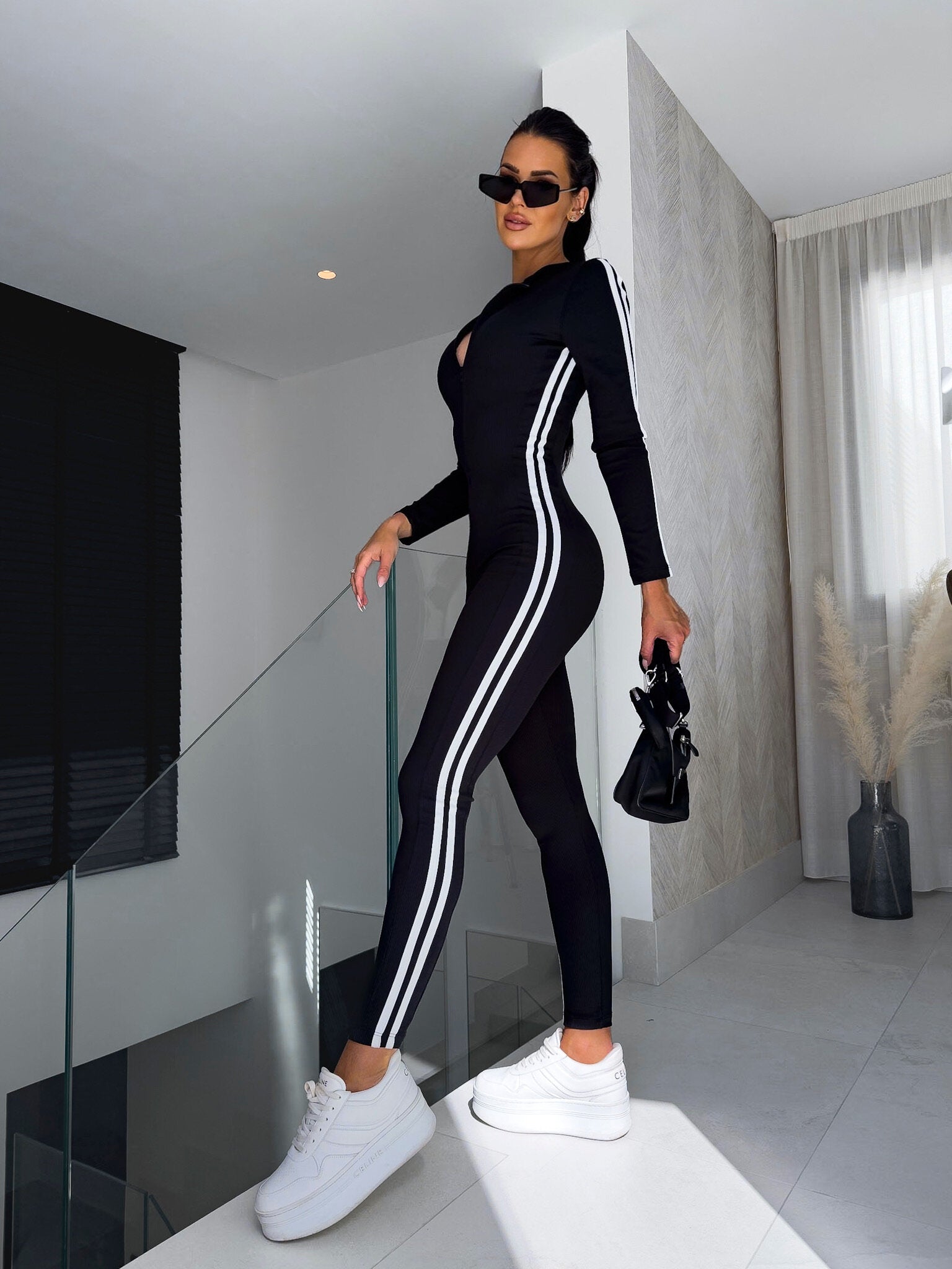 Henna™ - Jumpsuit mit V-Ausschnitt