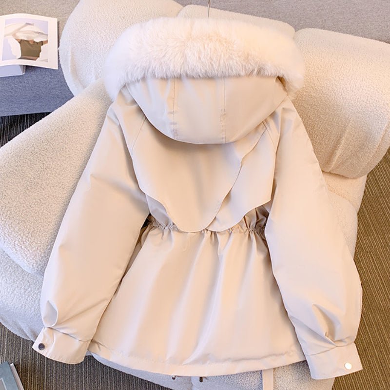 Natasja Winterjacke mit Fellkapuze