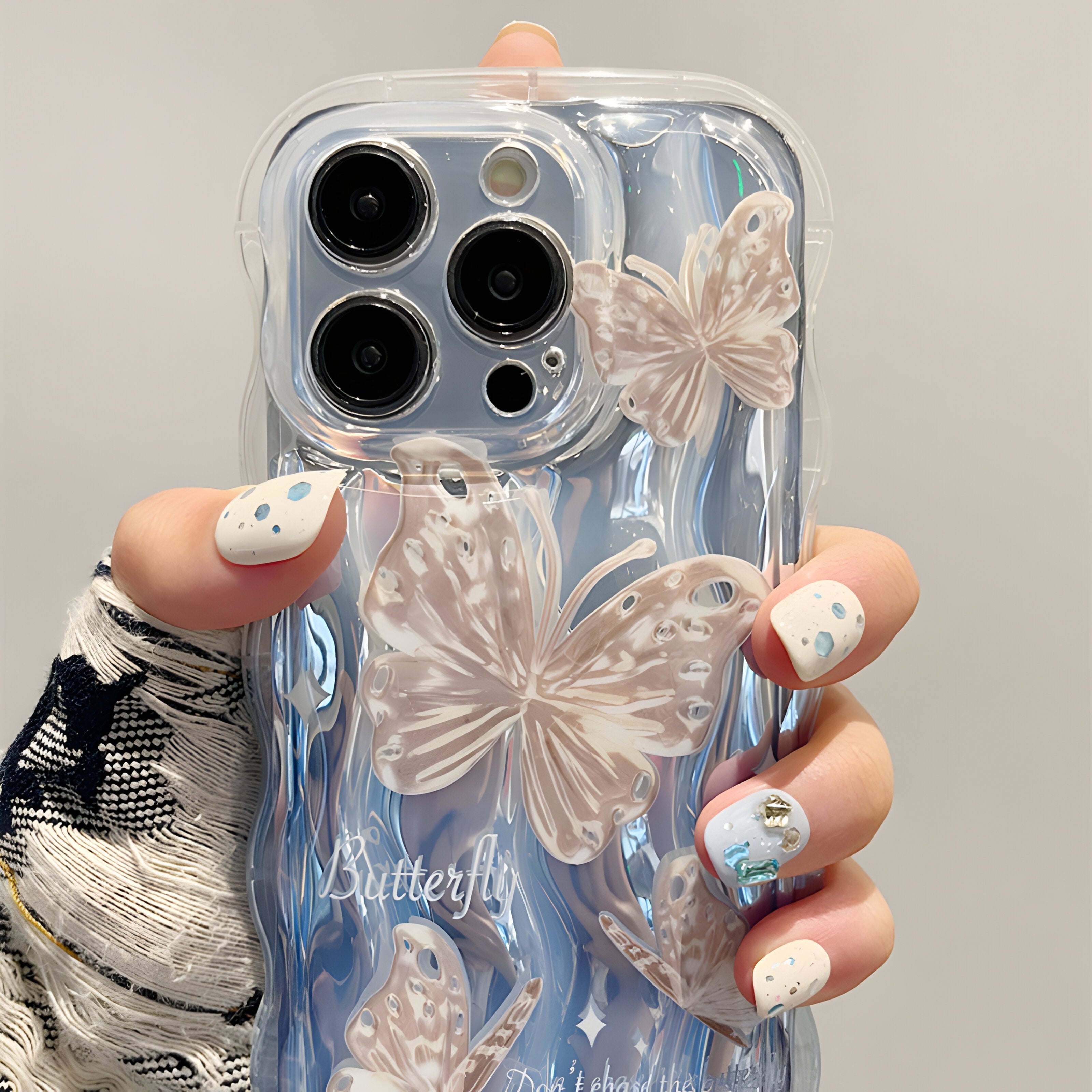 Ling – Butterfly Bliss iPhone-Hülle