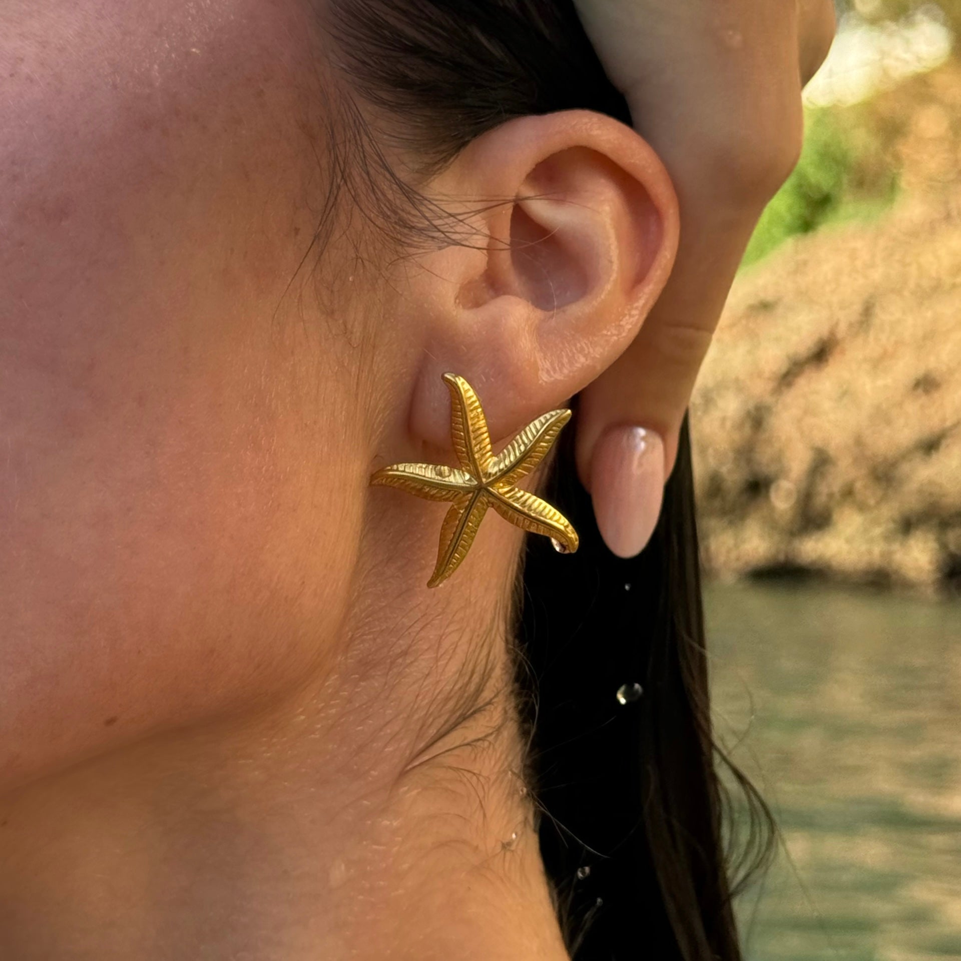 Goldene Seestern-Ohrringe – Ein maritimer Touch für deinen Stil