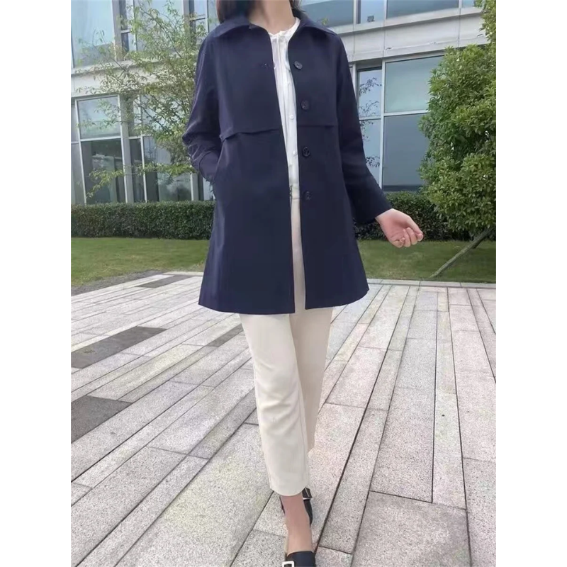 Ruby - Stilvolle und Taillierte Kurz-Trenchcoat mit Einreihiger Knopfleiste für den Herbst für Damen