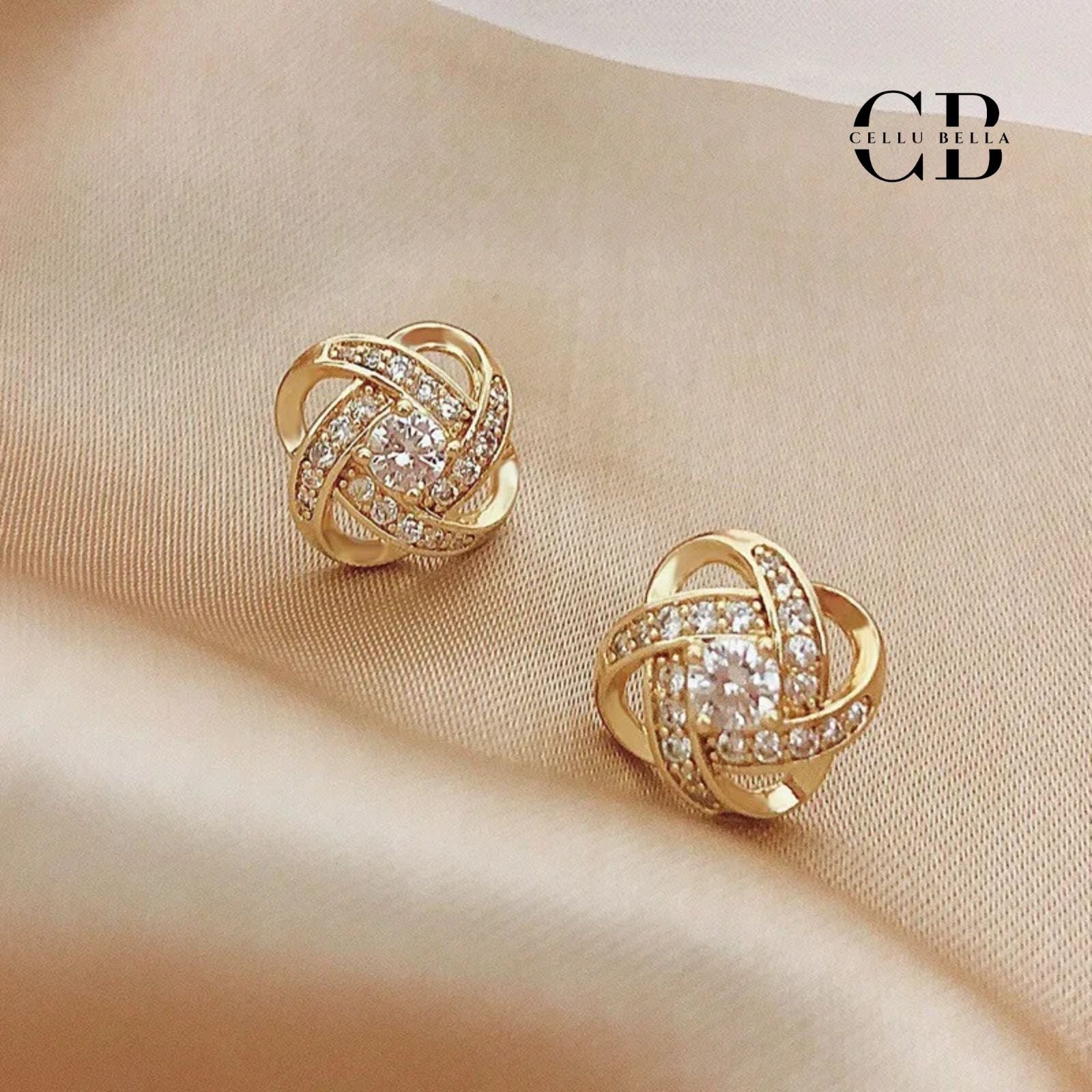 Thalia-Knotenohrringe: Geometrische Eleganz mit funkelndem Glanz