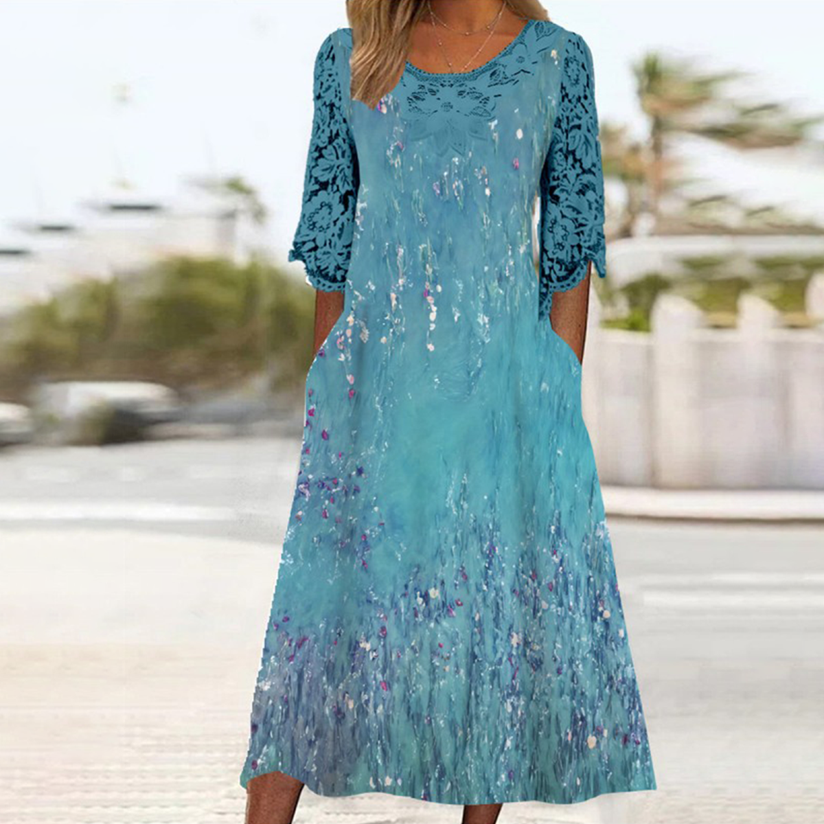 Wunderschönes Midikleid mit halben Ärmeln und Seitentaschen in Blau