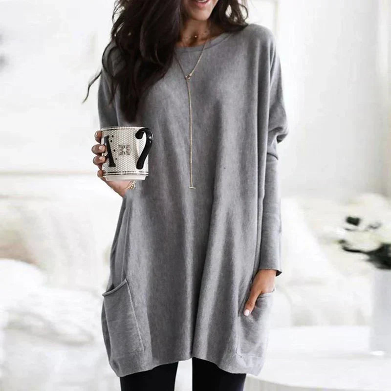 Langer Damenpullover mit Seitentaschen
