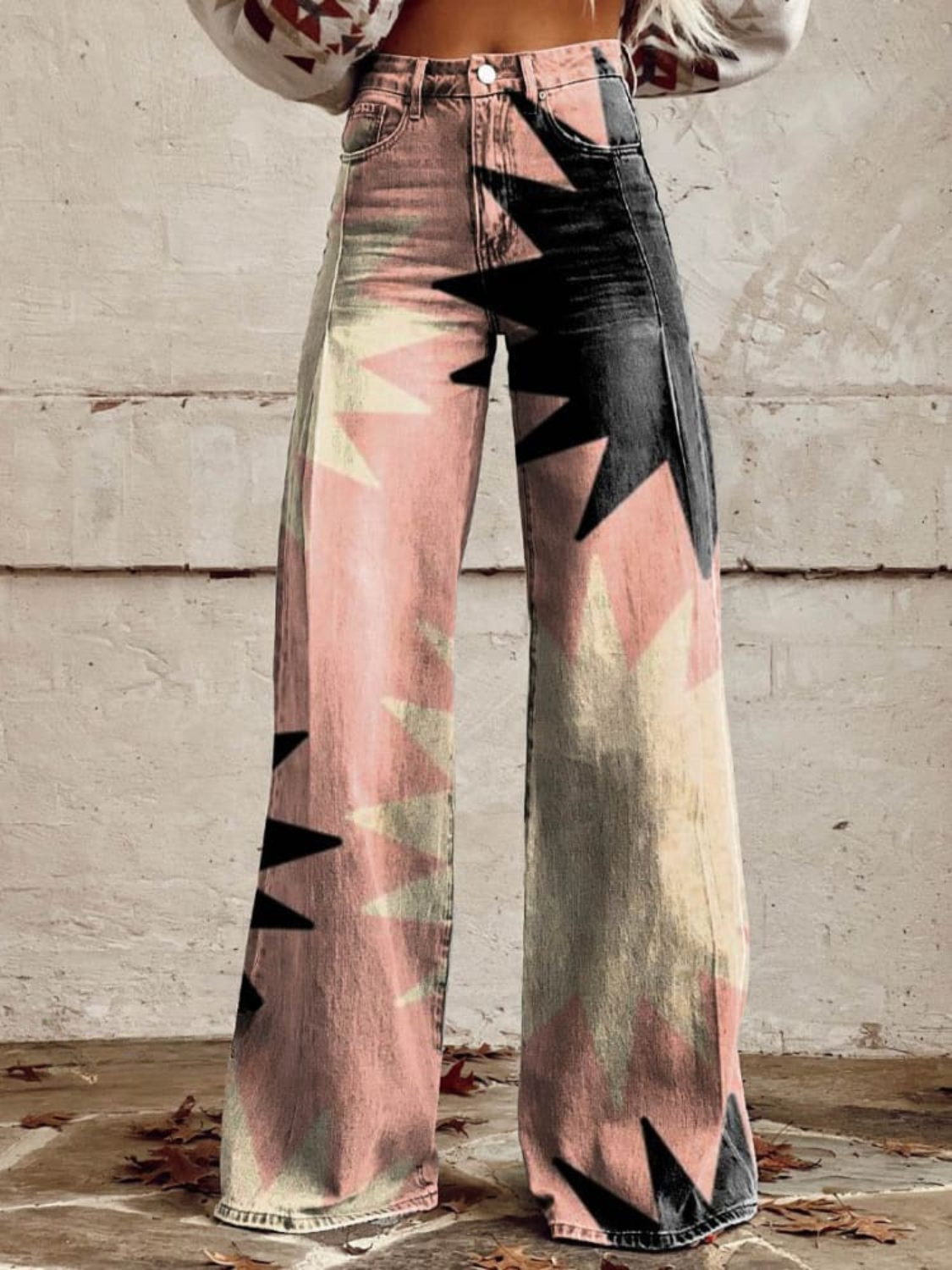 Weit geschnittene Jeans | High Waist | Grafisches Sternenmuster