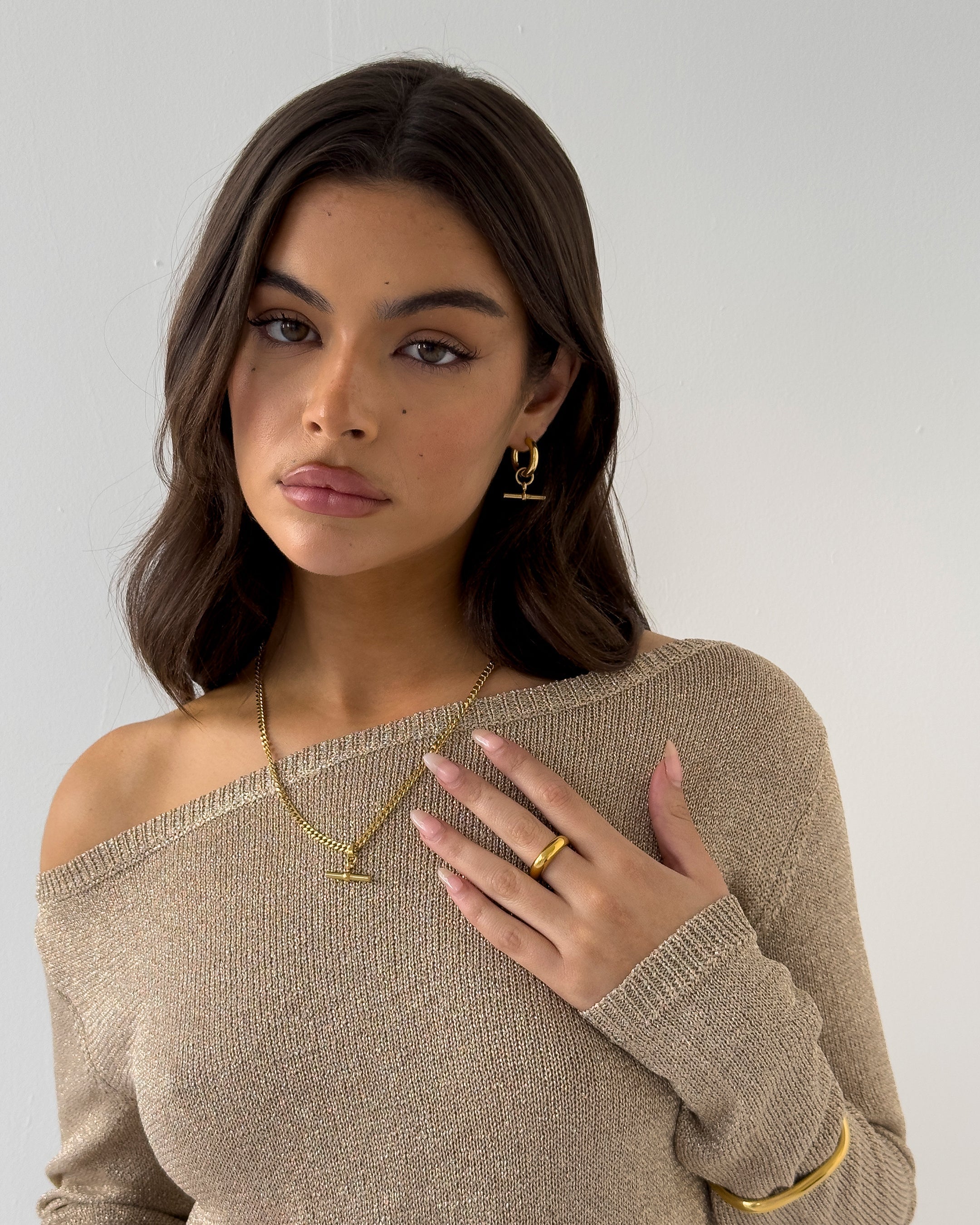 Goldener Gebogener Ring – Minimalistisches Design für zeitlose Eleganz