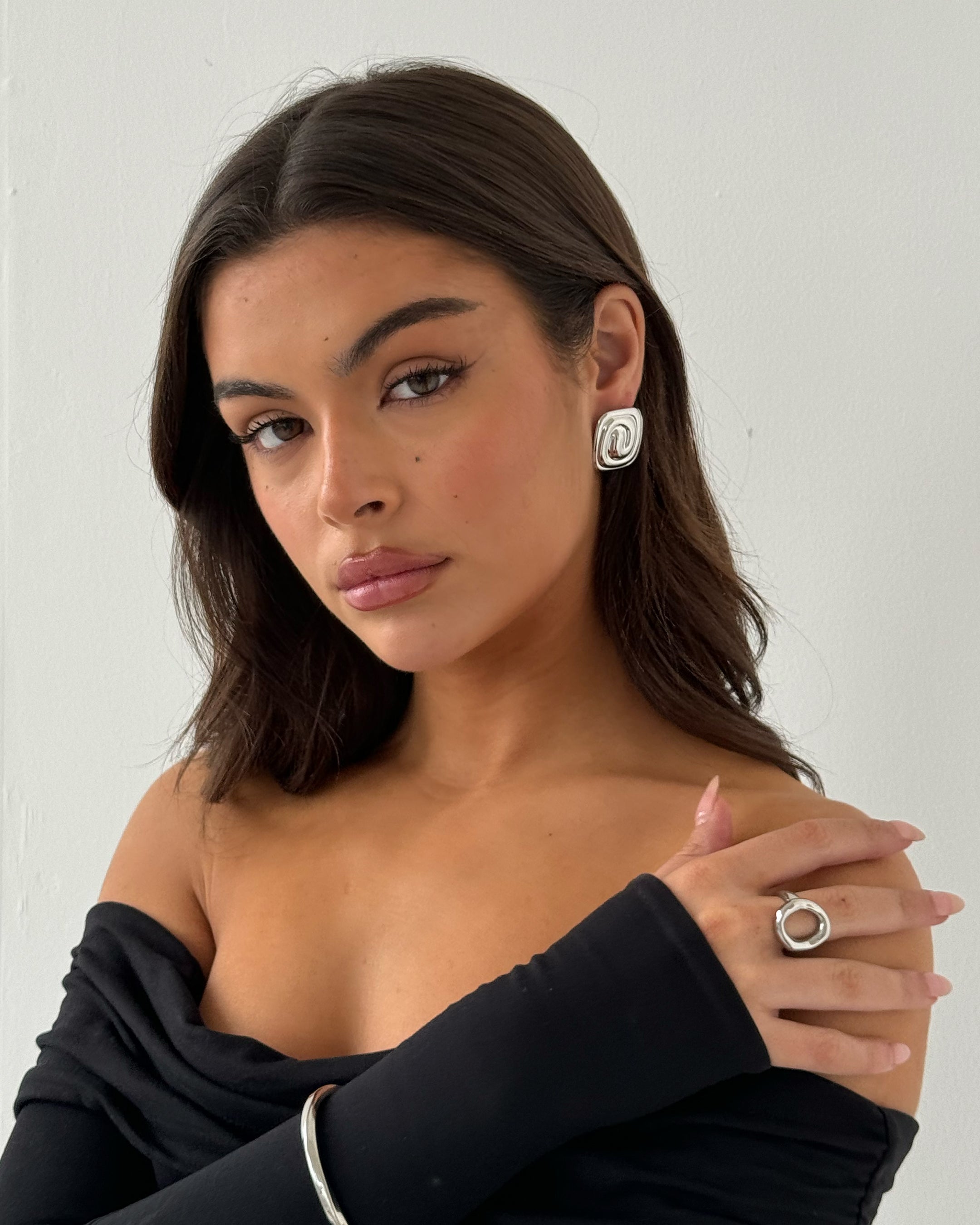 Silberner Spiralring – Modernes Design mit zeitloser Eleganz