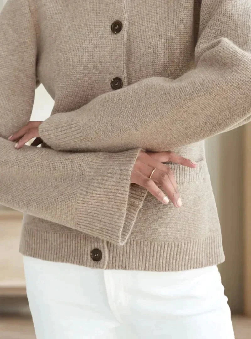 Erica - Lässiger Herbst Weiche Strickjacke mit Knöpfen für Damen