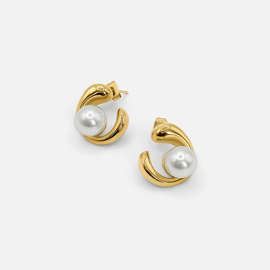 Goldene Ohrringe mit Perlendetails – Elegante Akzente für jeden Anlass