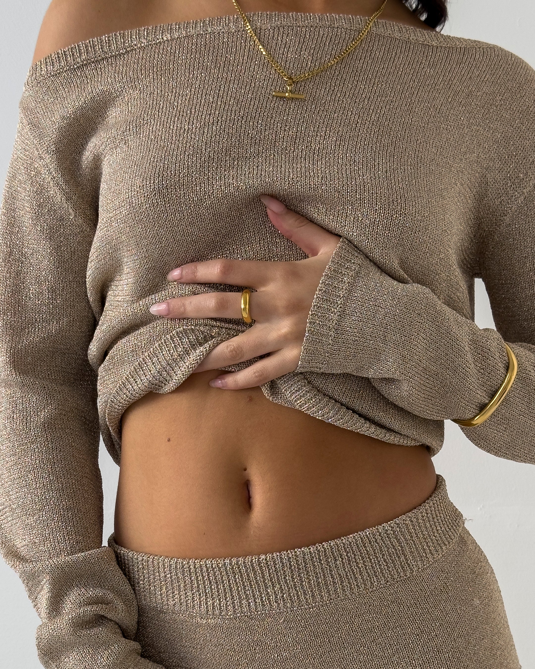 Goldener Gebogener Ring – Minimalistisches Design für zeitlose Eleganz