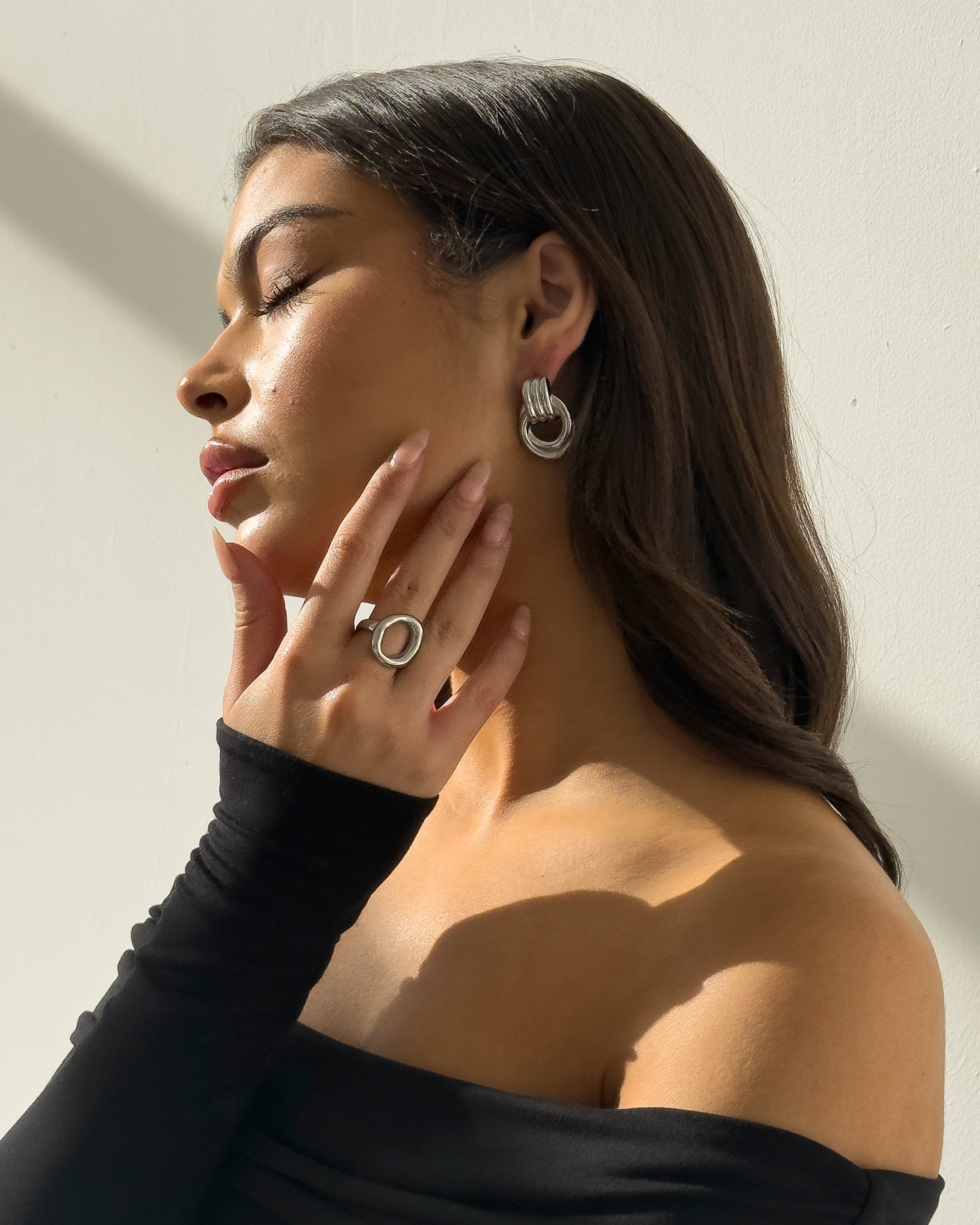 Silber Ovaler Ring mit Hohlem Design – Minimalistische Eleganz für jeden Tag